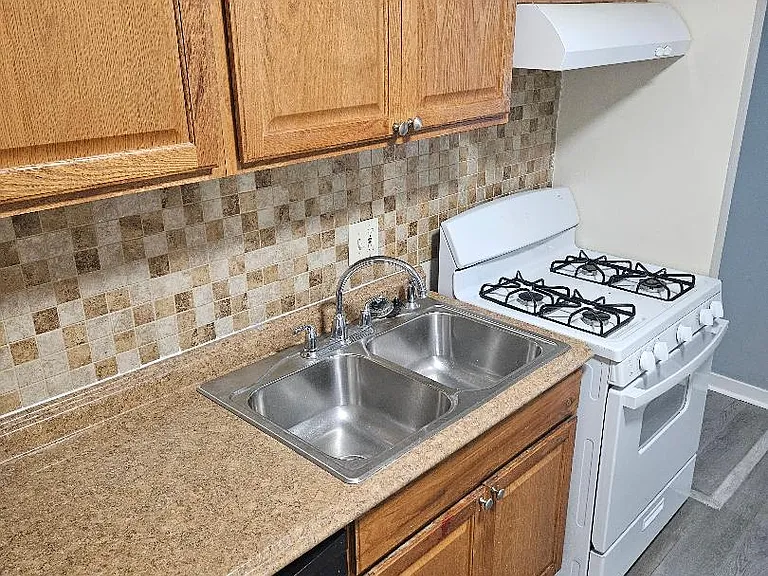 8677 Greenbelt Rd #102 — Photo 5