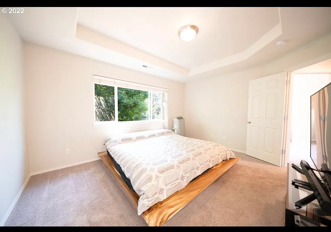 3 bed, 2.5 bath, 1648 sqft, $2,850 — Photo 2