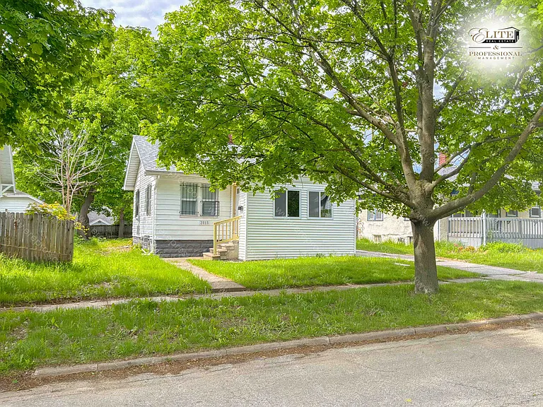 2515 Bagley St — Photo 23