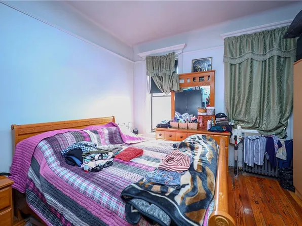 7215 3rd Avenue image 11 of 34