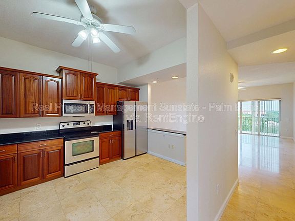 3rd image of 1610 Presidential Way APT 505B