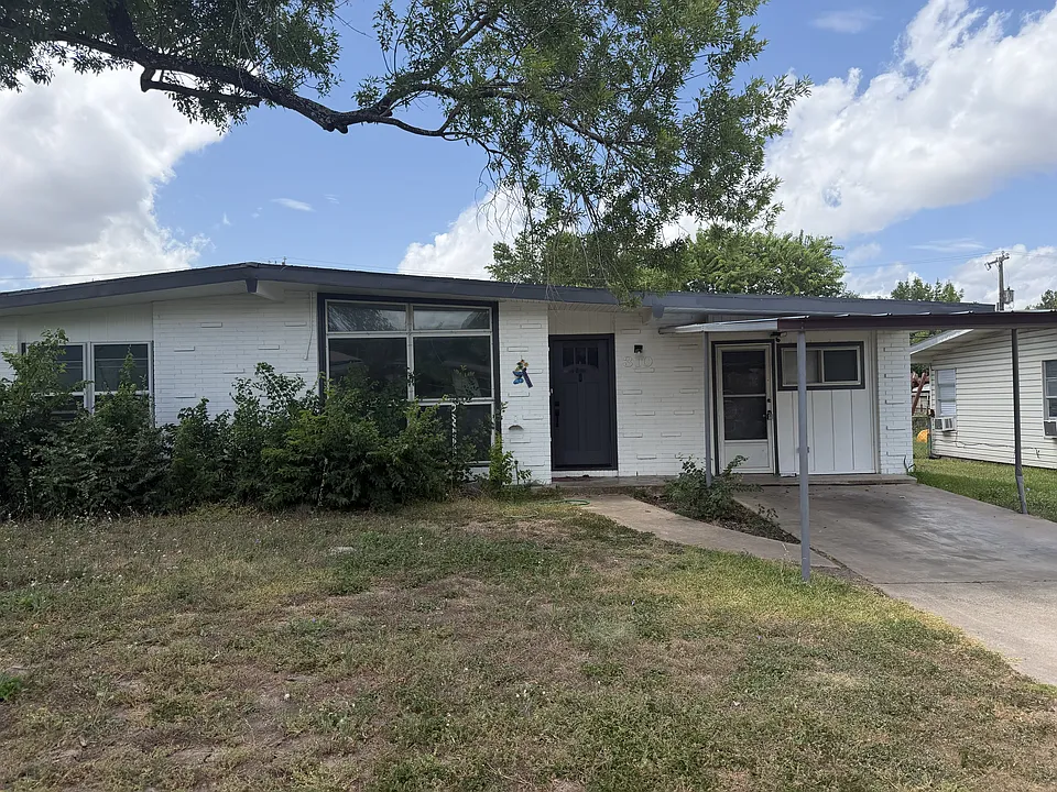 310 Hialeah Ave