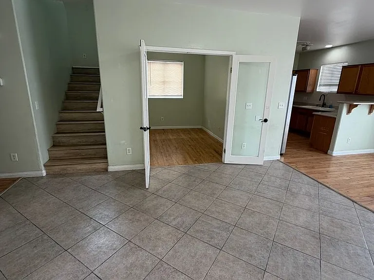3814 Kit Fox St — Photo 4