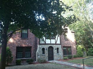 102 Wallis Rd, Brookline, MA 02467