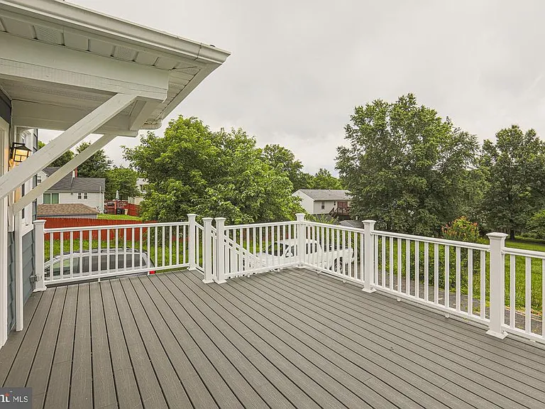 6512 Golden Ring Rd — Photo 47