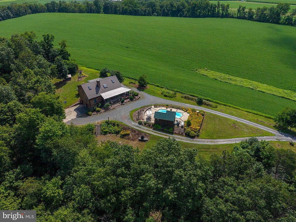 1st image of 860 Old Ferry Rd
