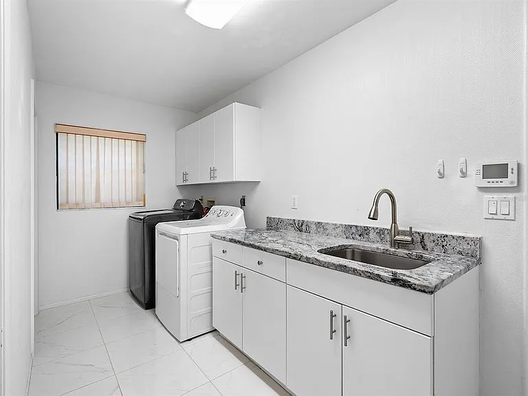 1756 Cottonwood Trl — Photo 23
