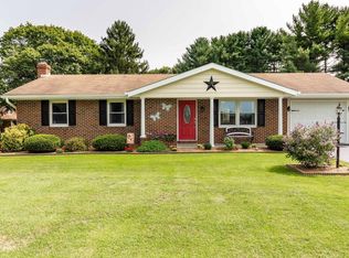 2503 Bird View Rd, Westminster, MD 21157