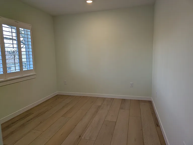 2414 N Stevens St #B — Photo 22