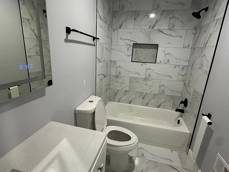 407 N Lakewood Ave #5 — Photo 8
