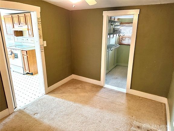 5th image of 101 N Main St