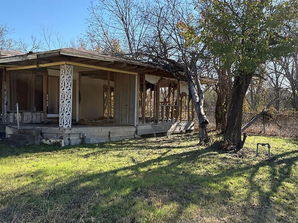 2nd image of 1007 SE 2nd Ave