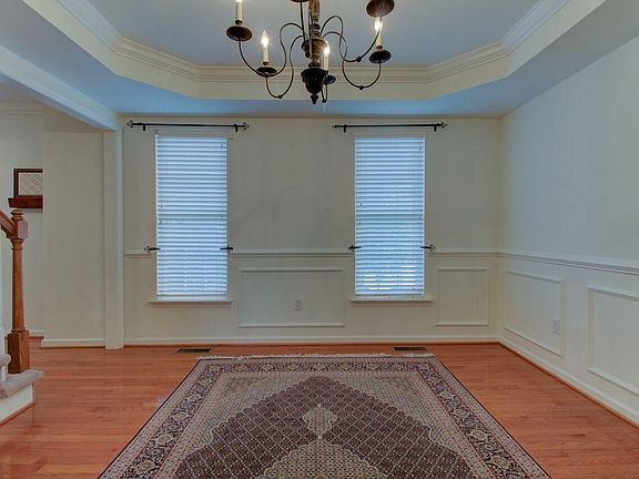 5th image of 6218 Sedgewick Dr SW