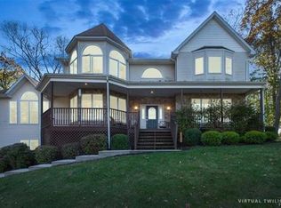 9 Tyler Pl, Stony Pt, NY 10980