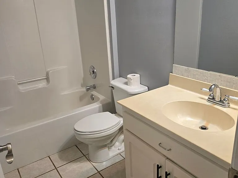 585 Cecily Dr — Photo 30