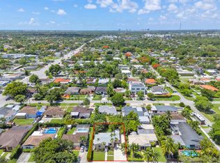 6750 SW 29th St, Miami, FL 33155