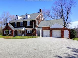 1250 Staunton Rd, Charleston, WV 25314