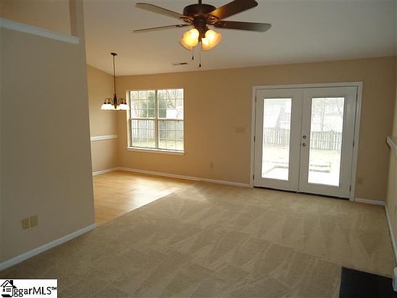 3rd image of 125 W Long Creek Ct