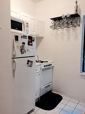 Rented by J Misrahi Realty Corp | media 20