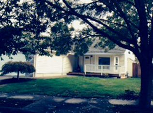 4555 Sedona Dr, Eugene, OR 97404