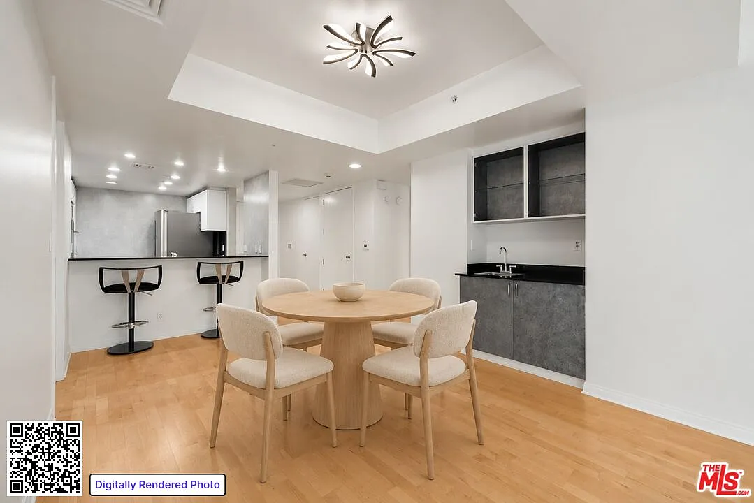 2 bed, 2.0 bath, 1409 sqft, $5,600 — Photo 4