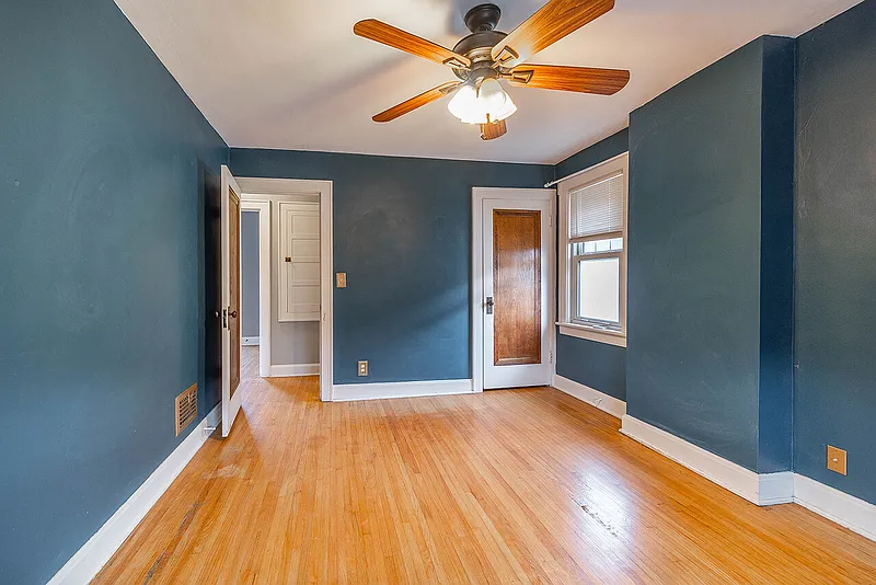 Thumbnail 12