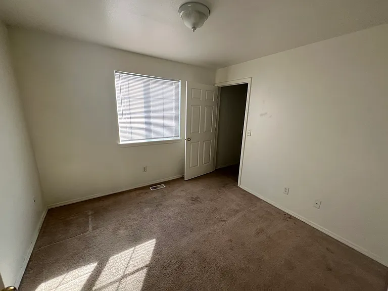 110 N Sea Fury Ln #102 — Photo 8