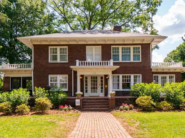 113 Kensington Rd, Greensboro, NC 27403