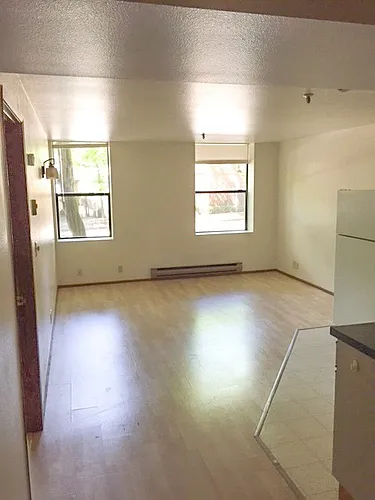 Floor plan 106