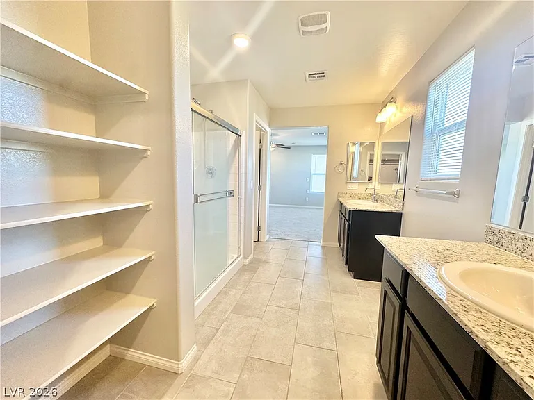 2646 Topaz Blue St — Photo 21