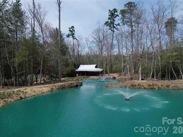 2524 Curt Ledford Rd, Lawndale, NC 28090