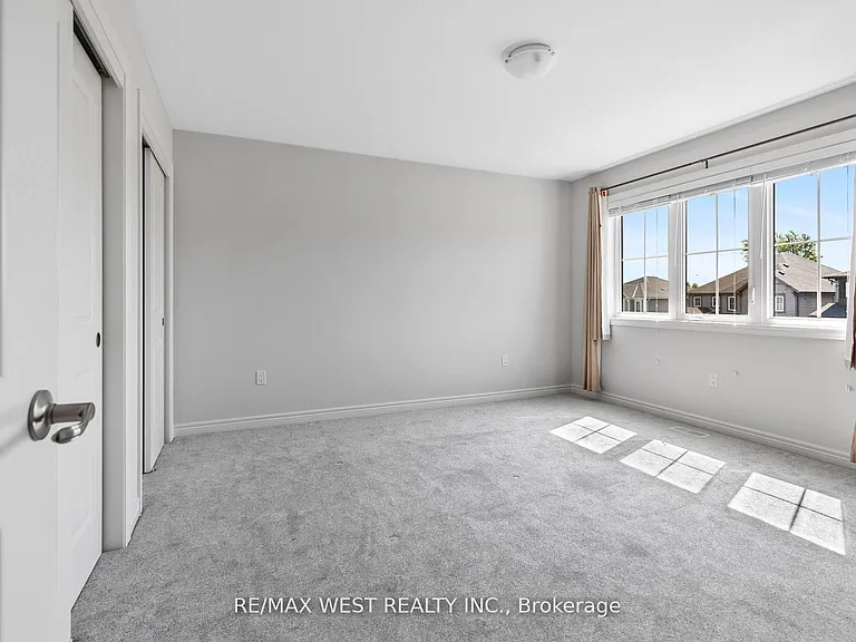 3602 Carolina Ct — Photo 27