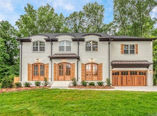 945 Jefferson Dr, Charlotte, NC 28270