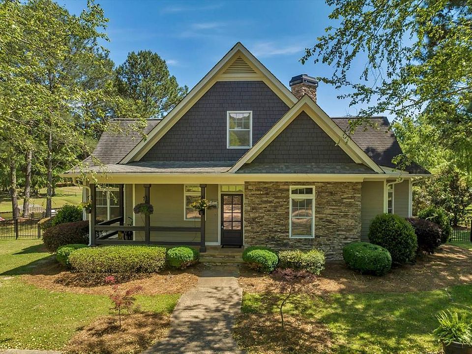 1st image of 2020 Shadow Lake Dr
