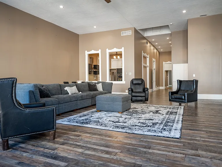 12 E Washington St #201 — Photo 3