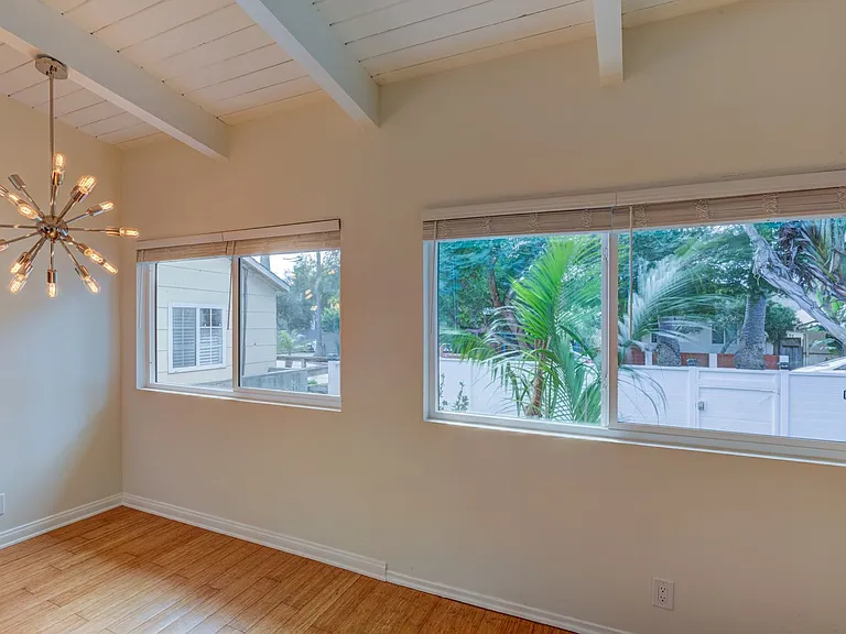 Ocean Avenue Duplex — Photo 13