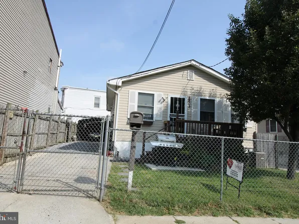 2803 Wayne Ave, Camden, NJ 08105