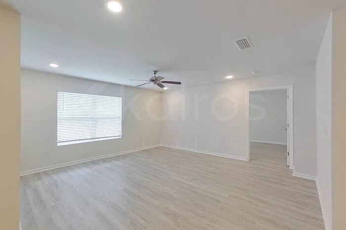 4 bed, 2.0 bath, 1787 sqft, $2,145 — Photo 2