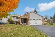 Hickory Trl-S2910-001.jpg