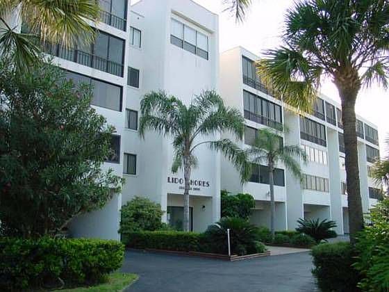 1st image of 350 S Polk Dr #501 & 1/32