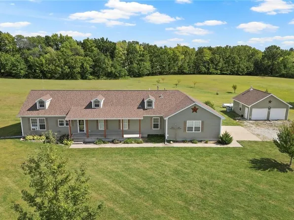 21325 Copper Ln, Lawson, MO 64062