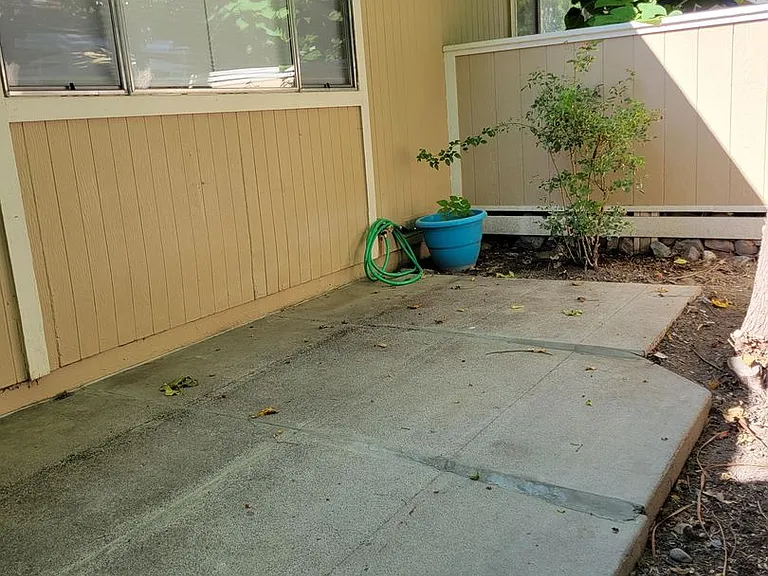 279 Allouette Way #3 — Photo 11