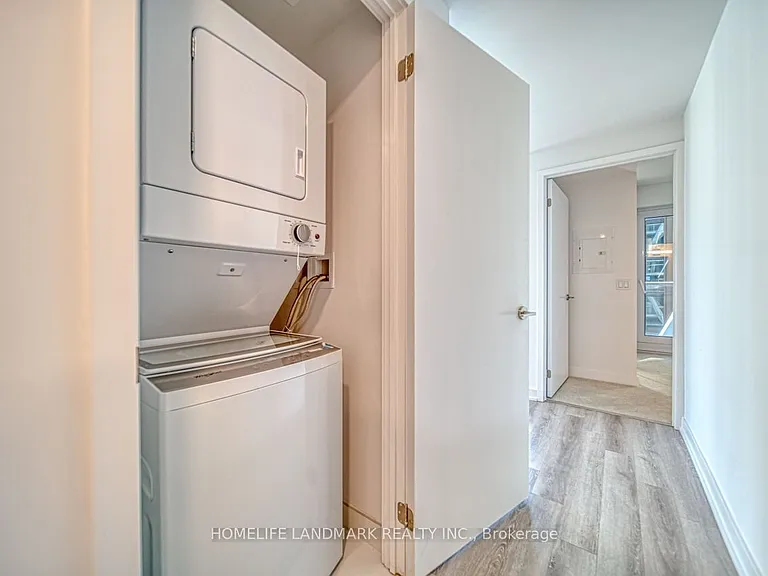 230 Simcoe St #1919 — Photo 23