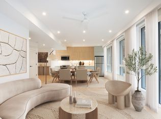 Piazza Alta: The Premier Collection, Philadelphia, PA 19123