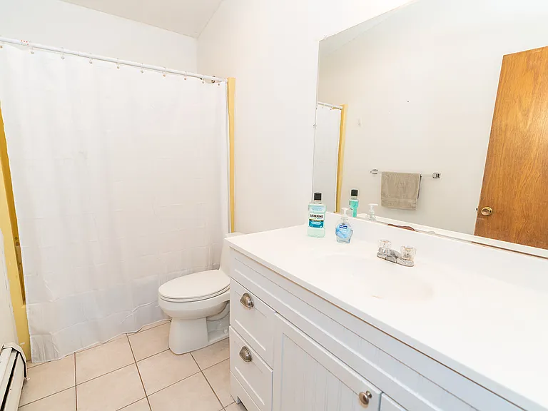 1265 Sherman Ave — Photo 5