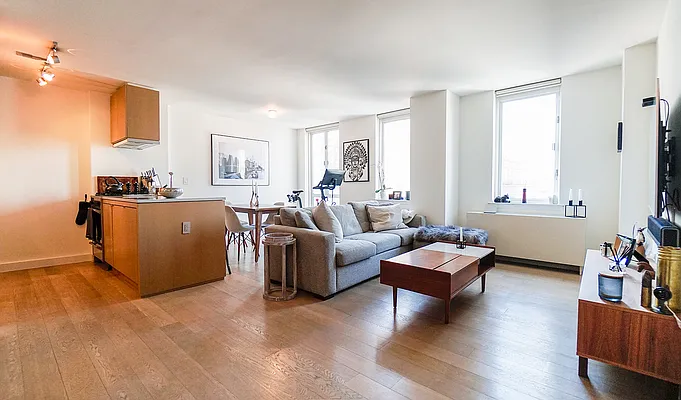 Rented by Camelot Realty Group | media 31