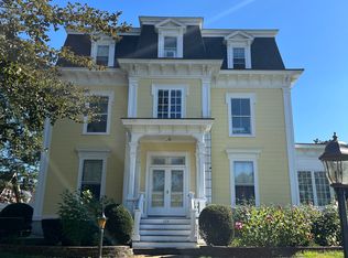 128 Main St APT 8, Andover, MA 01810