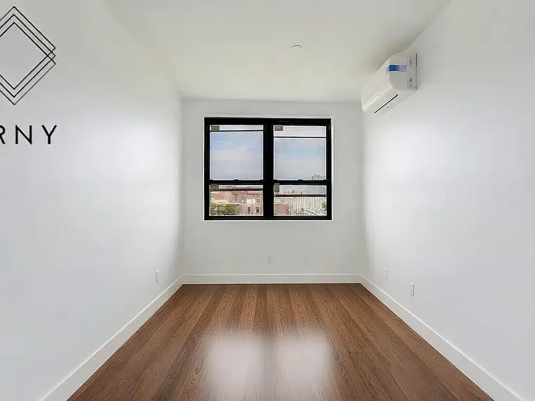 2250 Clarendon Rd #6K — Photo 5