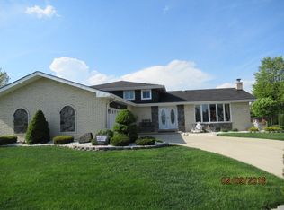 8126 Bob O Link Rd, Orland Park, IL 60462