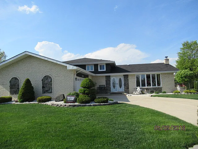8126 Bob O Link Rd photo 1